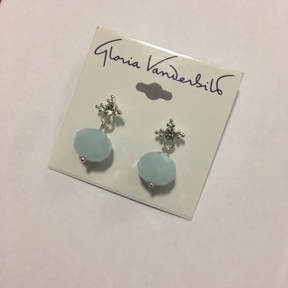 Gloria Vanderbilt earrings *NEW*